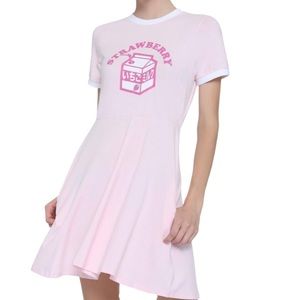 Hot Topic Strawberry Milk Tee Dress Sz XL